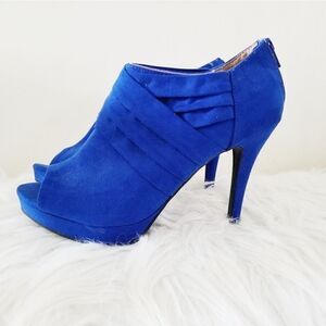 Report Lorella peek toe stelleto heel suede